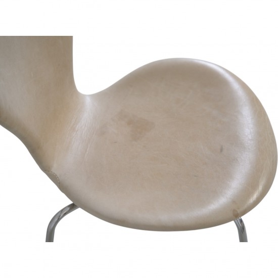 Sæt af 6 Arne Jacobsen Syver stole i patineret natur læder 1990'erne