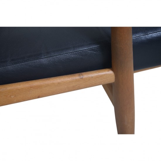 Hans Wegner GE240 3.personers cigar sofa i eg og sort læder 1970'erne
