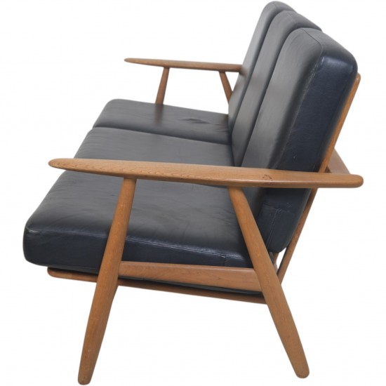 Hans Wegner GE240 3.personers cigar sofa i eg og sort læder 1970'erne