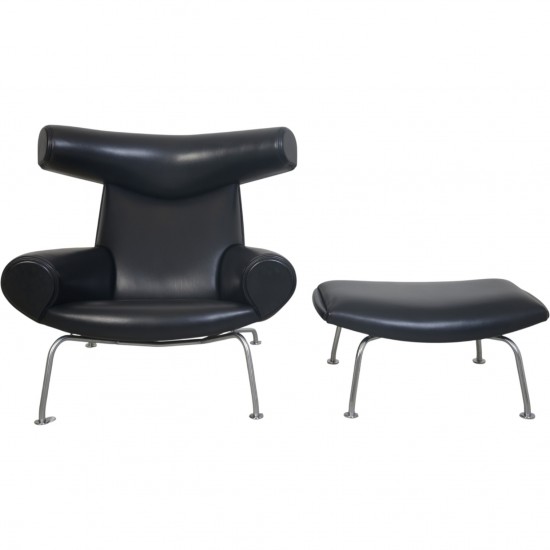 Hans Wegner Ox chair med skammel i sort anilin læder 2008