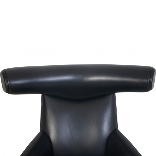Hans Wegner Ox chair med skammel i sort anilin læder 2008