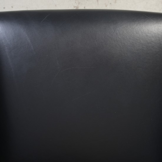 Hans Wegner Ox chair med skammel i sort anilin læder 2008