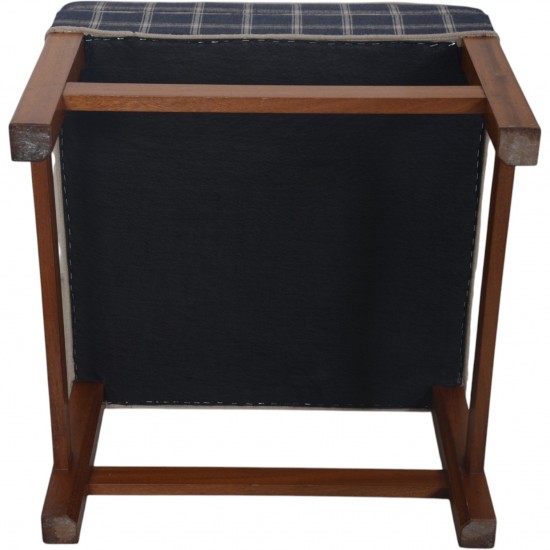 Kaare Klint KK6212 Sæt med wing chair og skammel i blåt Cotil stof 1980'erne