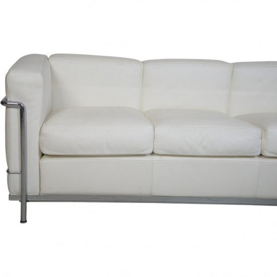 Le Corbusier LC2 3.personers sofa i hvid læder 2000'erne