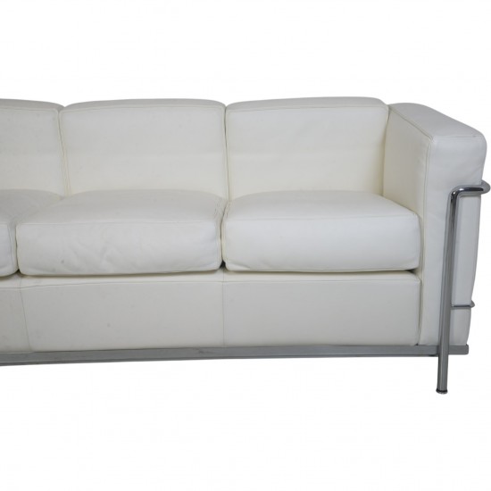 Le Corbusier LC2 3.personers sofa i hvid læder 2000'erne