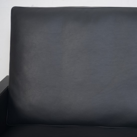 Poul Kjærholm PK31 2.personers sofa i sort Nevada læder 1991