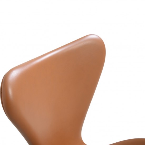 Sæt af 6 Arne Jacobsen Syver stole i cognac classisc læder