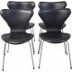 Sæt af 4 Arne Jacobsen Syver stole i sort læder