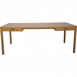 Bernt Petersen Skrivebord af elm 1970'erne