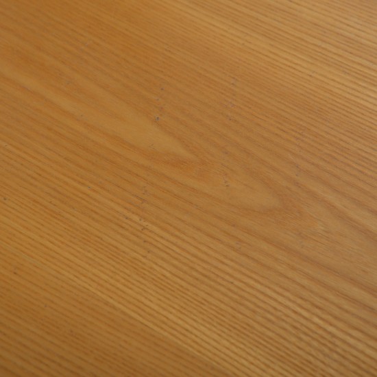 Bernt Petersen Skrivebord af elm 1970'erne