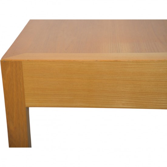 Bernt Petersen Skrivebord af elm 1970'erne