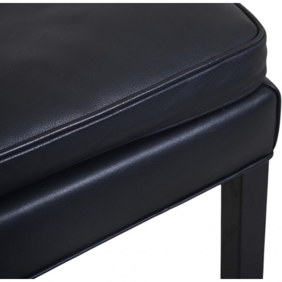 Børge Mogensen 2202 skammel i sort læder 1990'erne