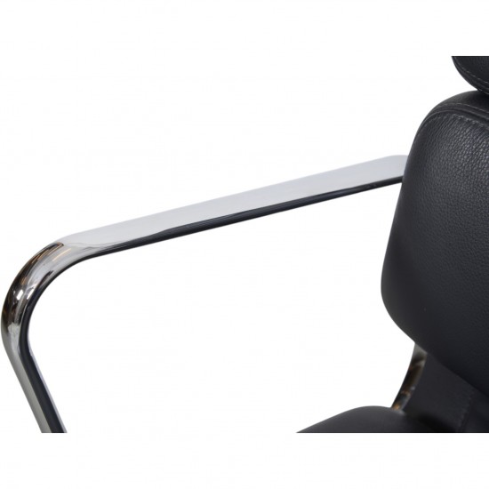 Charles Eames EA-219 kontorstol i gråt læder 2012