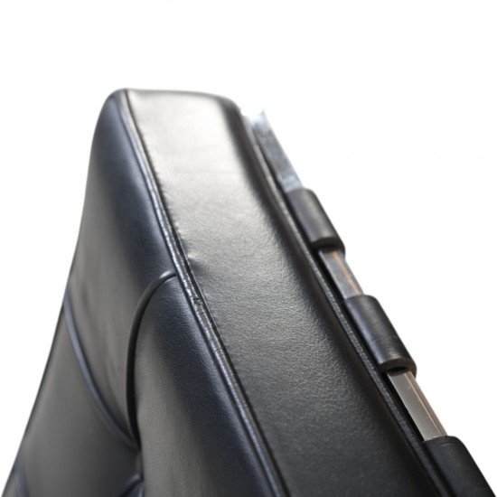 Ludwig Mies van der Rohe Barcelona stol i sort læder 2010'erne