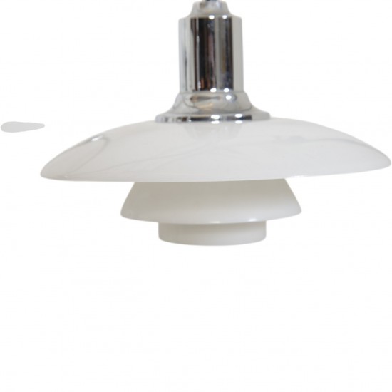 Poul Henningsen Bombardement lysekrone 1999