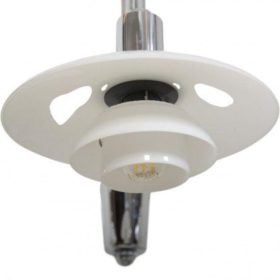 Poul Henningsen Bombardement lysekrone 1999