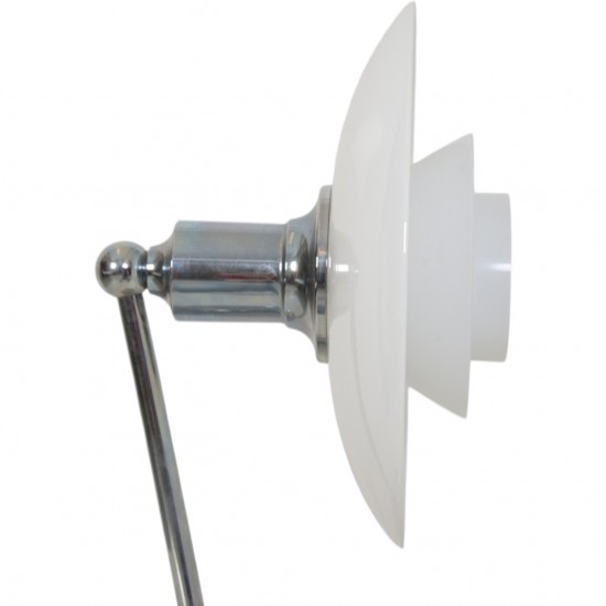 Poul Henningsen 2/1 væglampe 2010'erne