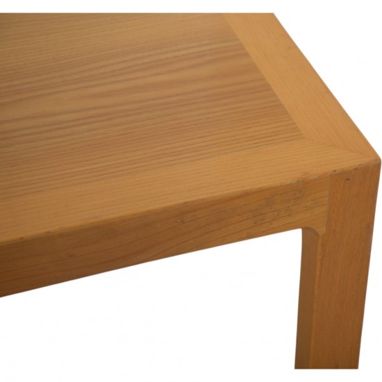 Bernt Petersen Spisebord af elm 1980'erne