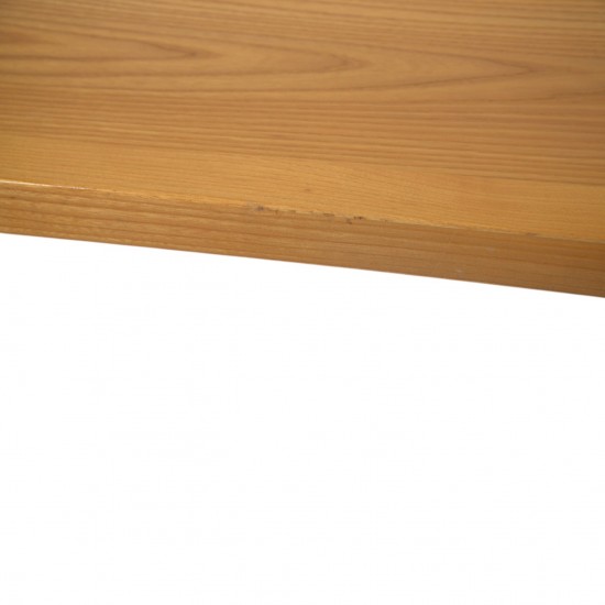 Bernt Petersen Spisebord af elm 1980'erne