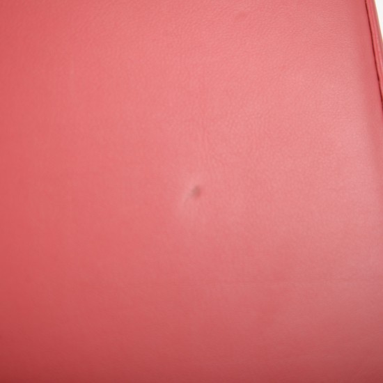 Arne Jacobsen høj Oxford kontorstol i rødt Essential læder 2014