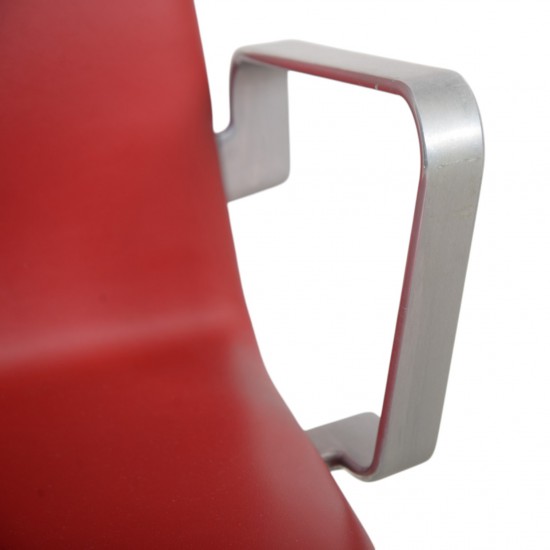 Arne Jacobsen høj Oxford kontorstol i rødt Essential læder 2014