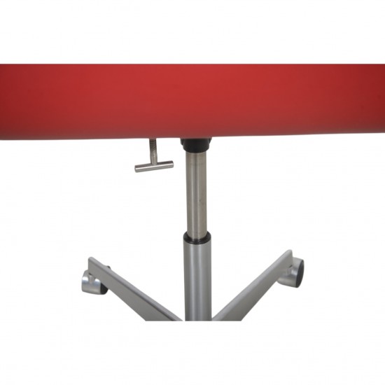 Arne Jacobsen høj Oxford kontorstol i rødt Essential læder 2014