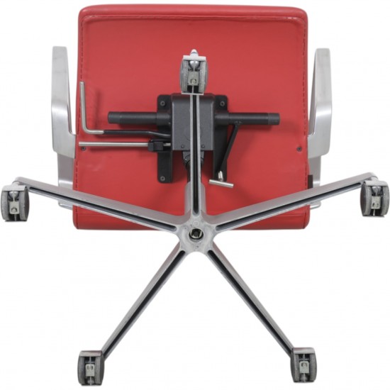 Arne Jacobsen høj Oxford kontorstol i rødt Essential læder 2014