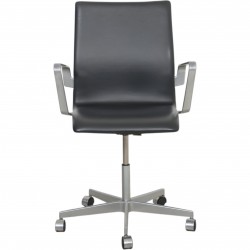 Arne Jacobsen Oxford kontorstol i sort Essential læder 2007
