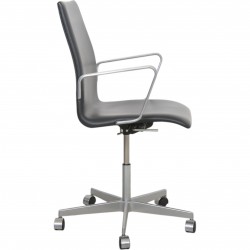 Arne Jacobsen Oxford kontorstol i sort Essential læder 2007