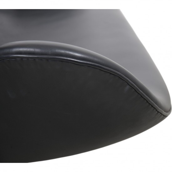 Arne Jacobsen Svane sofa i sort læder 2006