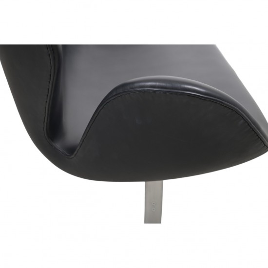 Arne Jacobsen Svane sofa i sort læder 2006