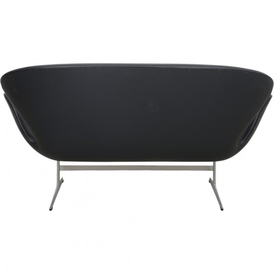Arne Jacobsen Svane sofa i sort læder 2006