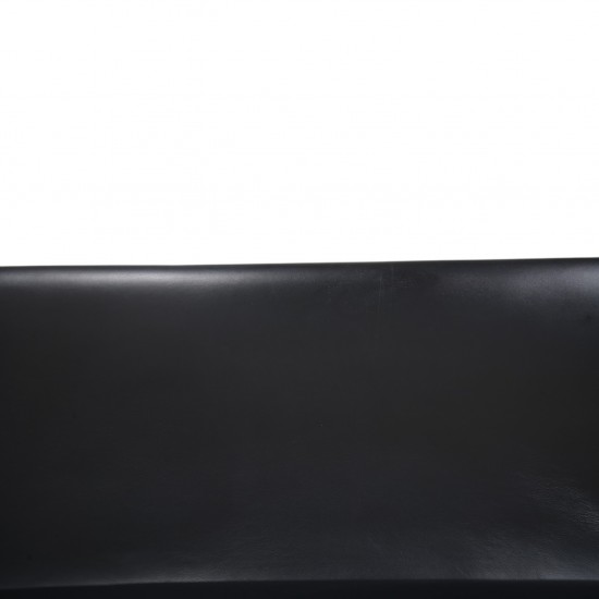 Arne Jacobsen Svane sofa i sort læder 2006