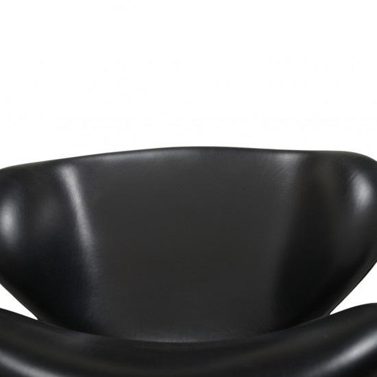 Arne Jacobsen Svane stol i sort Aura læder 2017