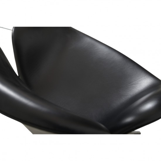 Arne Jacobsen Svane stol i sort Aura læder 2017