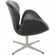 Arne Jacobsen Svane stol i sort Aura læder 2017