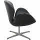 Arne Jacobsen Svane stol i sort læder 1990'erne