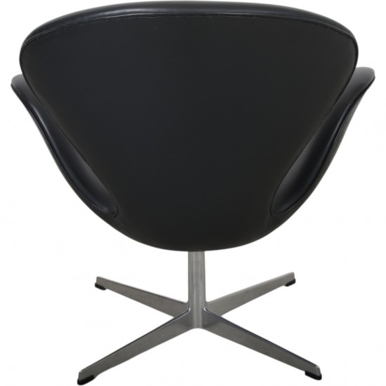 Arne Jacobsen Svane stol i sort læder 1960'erne