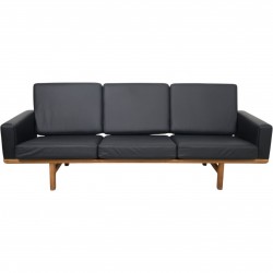 Hans Wegner GE236 3.personers sofa nybetrukket med sort bizon læder 1990'erne
