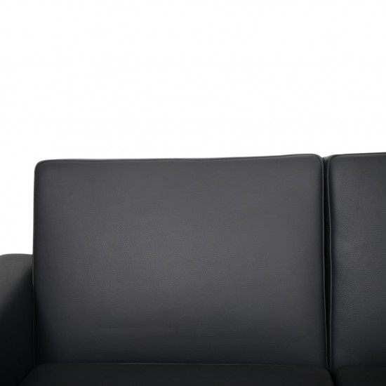 Hans Wegner GE34 3.personers lufthavnssofa i nybetrukket sort læder