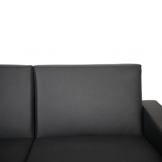 Hans Wegner GE34 3.personers lufthavnssofa i nybetrukket sort læder