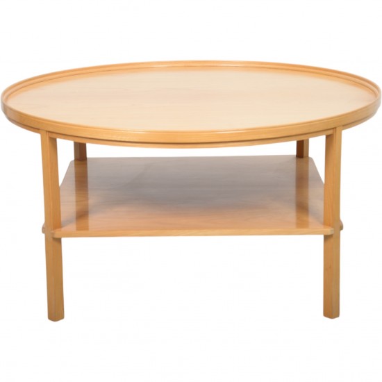 Kaare Klint 6687 Sofabord af elm 1970'erne