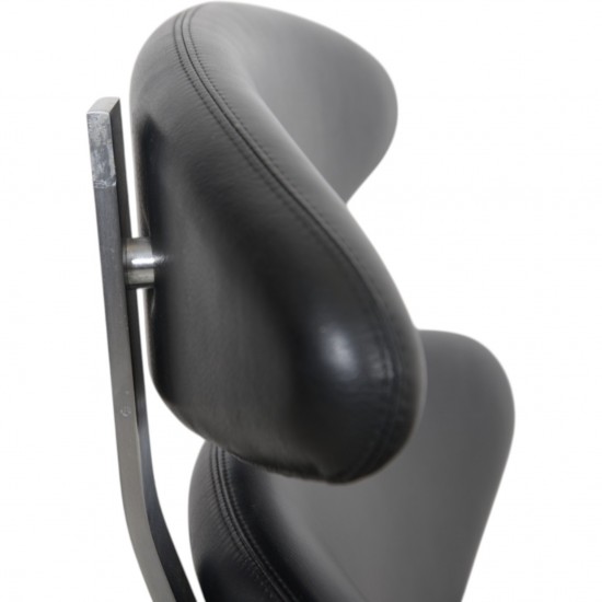 Erik Jørgensen Corona stol i sort læder 2010'erne