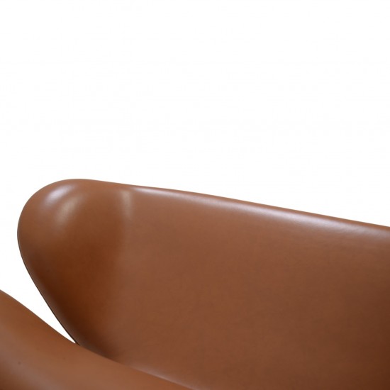 Arne Jacobsen Svane sofa nybetrukket med Cognac classic læder 2001