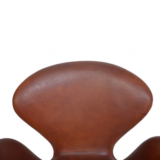 Arne Jacobsen vintage svane stol i patineret læder 1969