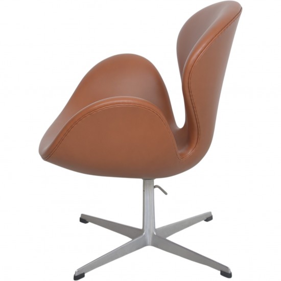Arne Jacobsen Vintage Svane stol nybetrukket med valnød klassisk læder 1960'erne