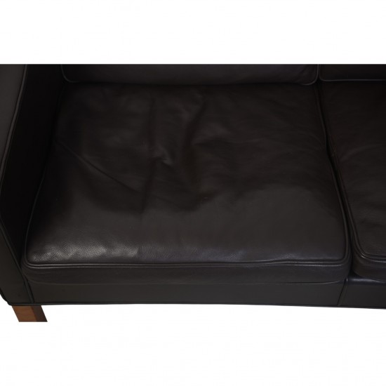 Børge Mogensen 2208 2-personers sofa i mørke brunt læder 1990'erne