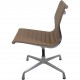 Sæt af 4 Charles Eames EA103 stole i beige læder 2019