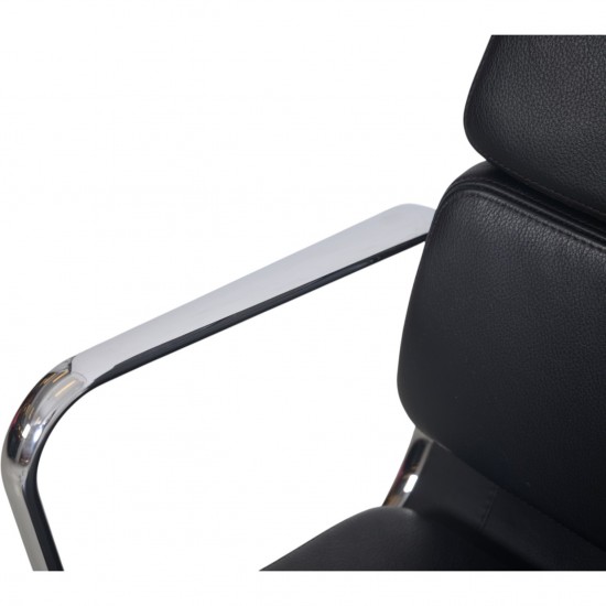 Charles Eames EA209 stol i sort læder 2006