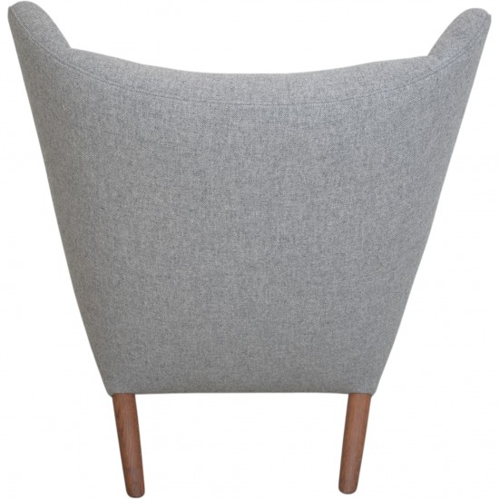 Hans Wegner Bamse stol betrukket med gråt Hallingdal 130 stof 1960'erne
